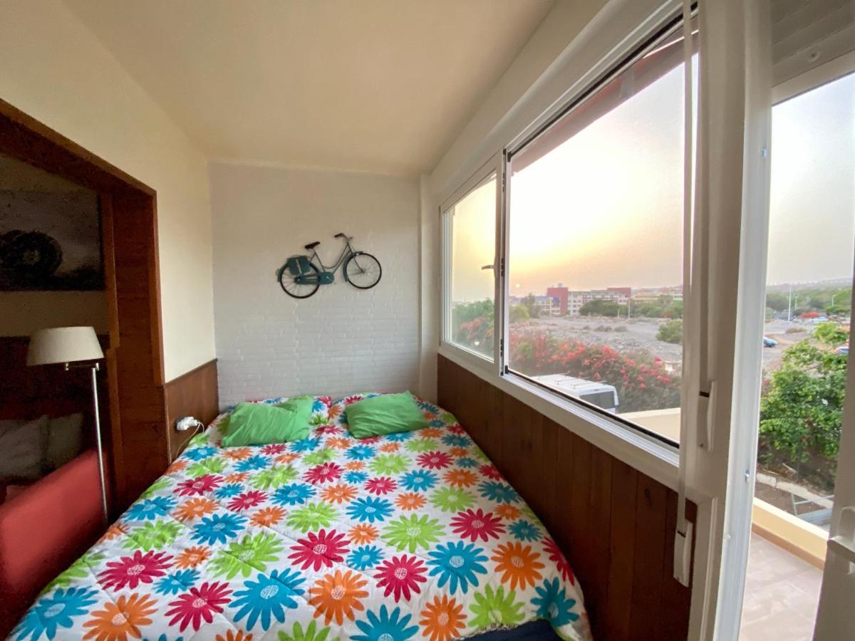 Loft Playa Torviscas,Garaje Gratis , Recien Reformado Costa Adeje (Tenerife) Exterior photo
